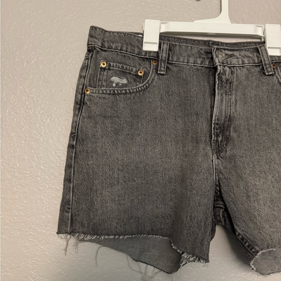 Gap Women Low Stride Short Denim Jean Shorts Gray - Picture 3 of 7